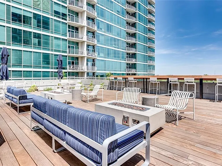 923 Peachtree St NE #924 — Photo 76