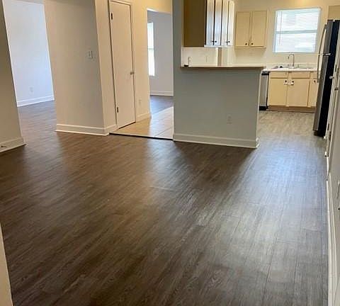5th image of 51 Blue Echo Ct