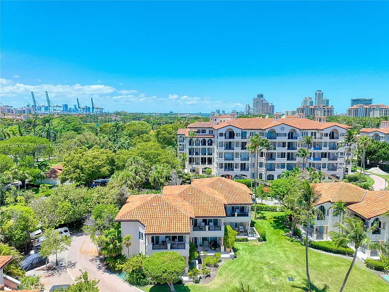 15122 Fisher Island Dr #15122 — Photo 55