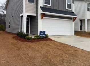 3318 Stonewall Ln, Union City, GA