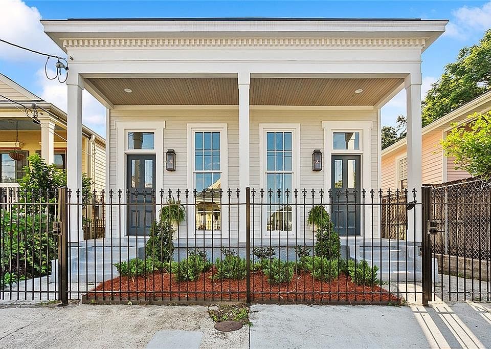 923 1st St, New Orleans, LA 70130 Zillow