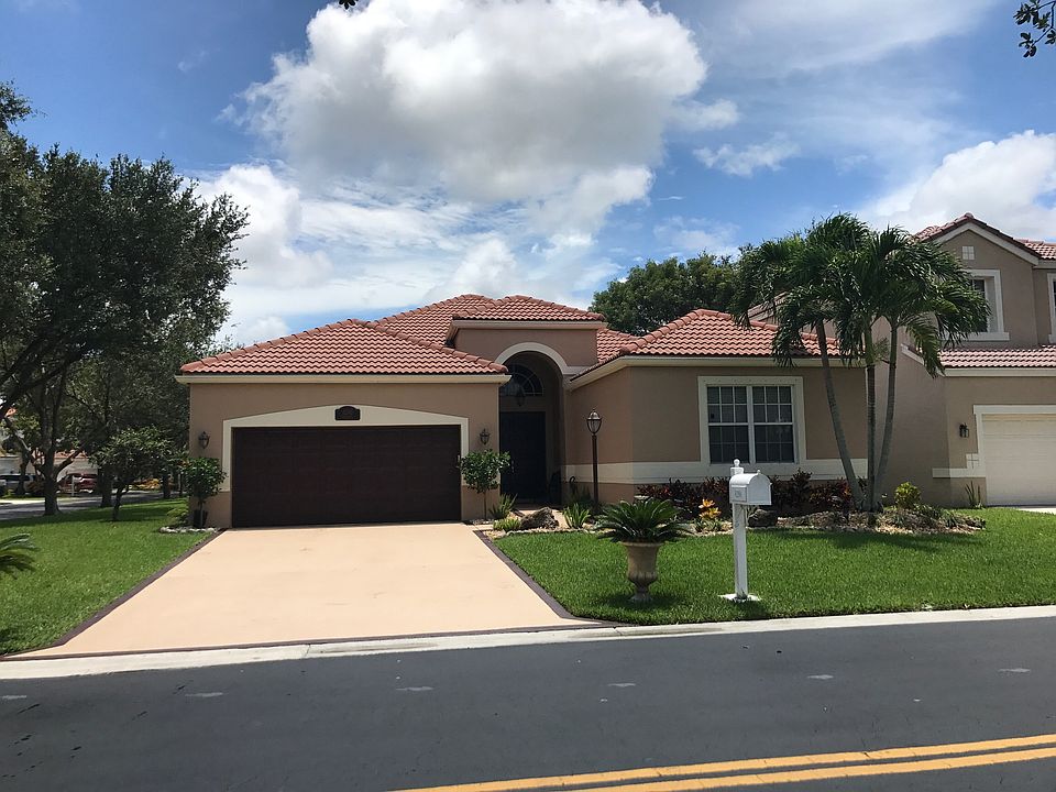 1st image of 6290 NW 78th Pl