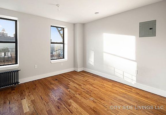 4th image of 195 Underhill Ave #5W
