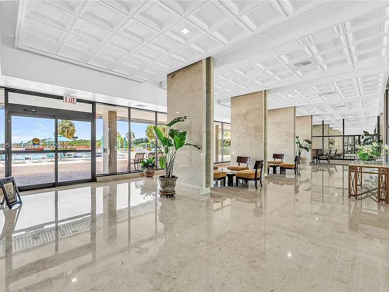 300 Bayview Dr #214 — Photo 43
