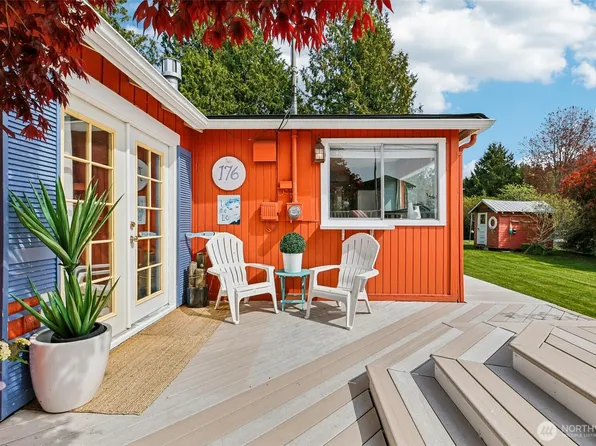 176 Maple Street, Camano Island, WA 98282