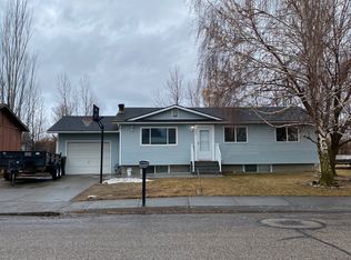 204 Hummingbird Ln, Shelley, ID 83274