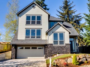 77 Sweden Cir, Silverton, OR