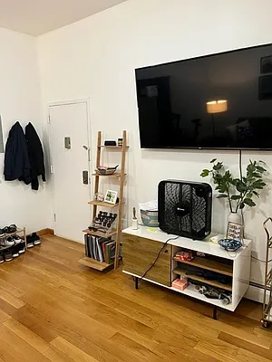 Rented by Corcoran | media 4