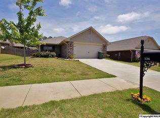 326 Saddlegate Dr, Huntsville, AL 35806