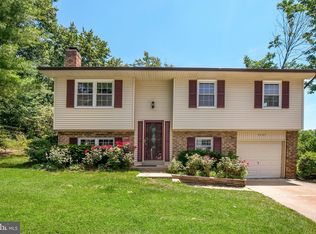 5707 Oak Green Way, Burke, VA 22015
