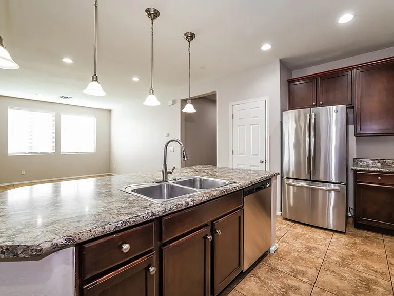 7543 W Darrel Rd — Photo 7