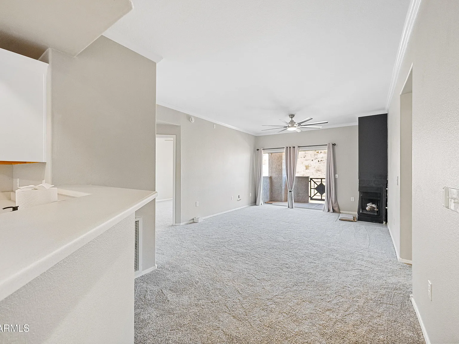 3 bed, 2.0 bath, 1575 sqft, $2,195 — Photo 4