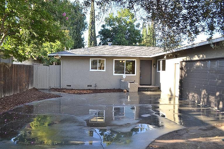 1st image of 1935 W Fedora Ave