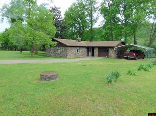 2594 Riverview Dr, Norfork, AR 72658