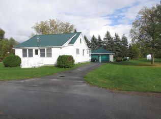 401 S Palmyra St, Cheboygan, MI 49721