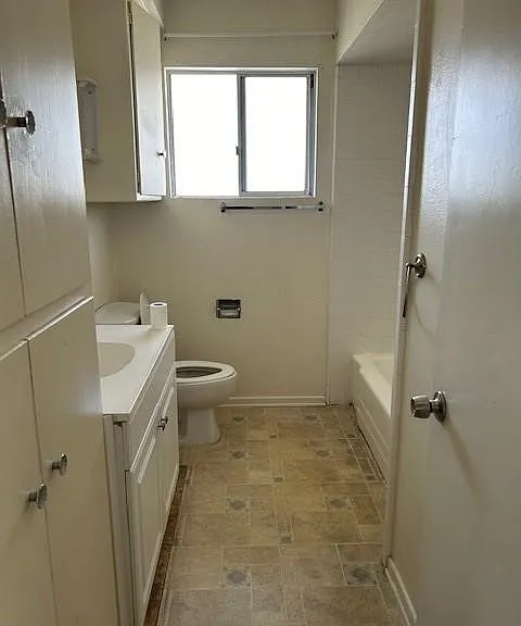 41611 Marine Dr — Photo 9