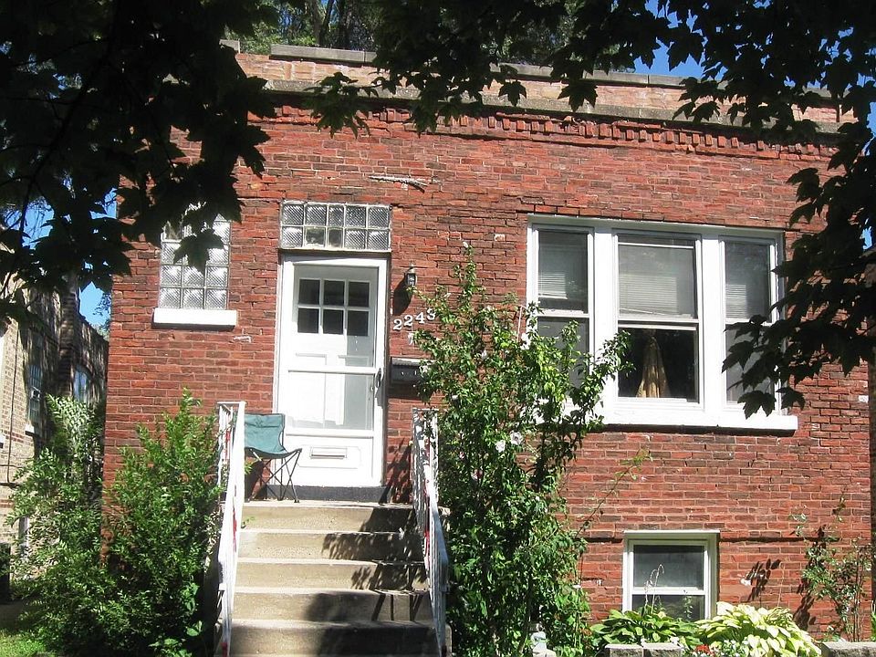 2nd image of 2243 Kenilworth Ave