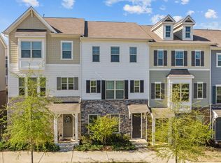 940 Bexton St, Charlotte, NC 28273