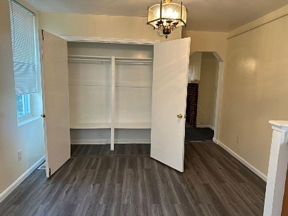 3rd image of 4101 Fernhill Ave #1W