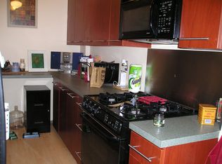 7535 210th St APT 2E, Oakland Gardens, NY 11364