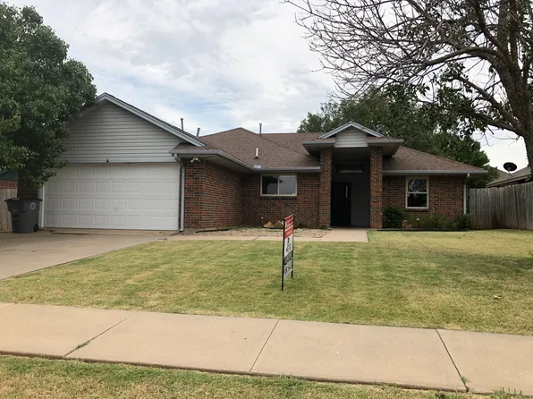 3906 SW Parkridge Blvd, Lawton, OK 73505