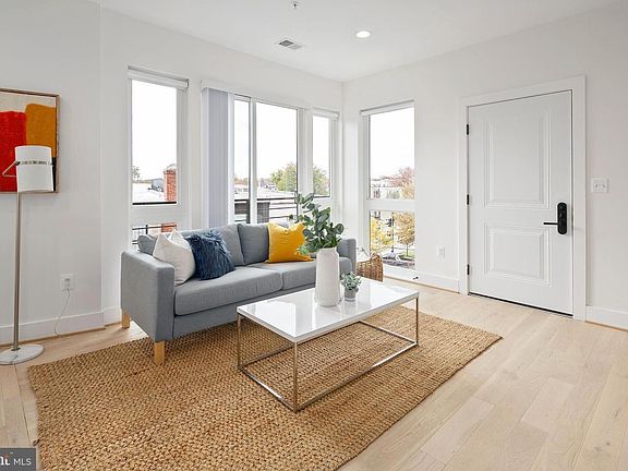 2nd image of 765 18th St NE #3