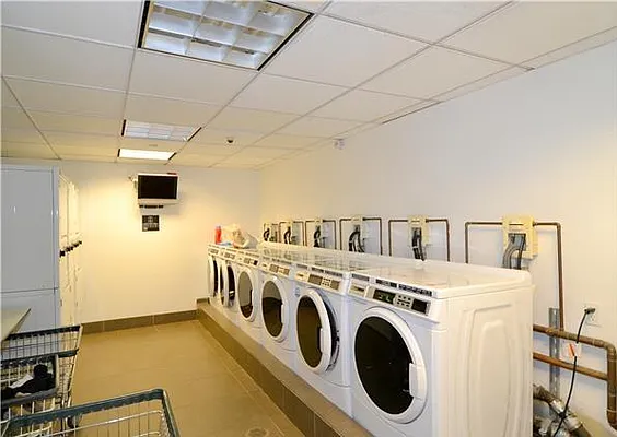 Rented by RELO REDAC INC. | media 19