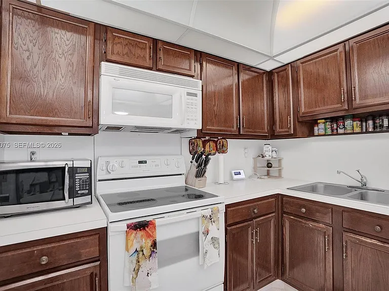 10777 W Sample Rd #718 — Photo 8