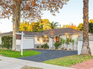 6608 Hesperia Ave, Reseda, CA 91335