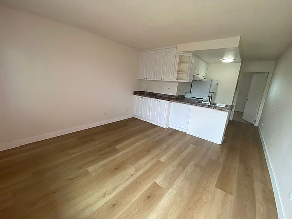2nd image of 4630 Ohio St APT 6