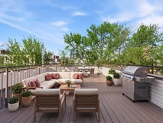 62 Gardner Avenue, #3