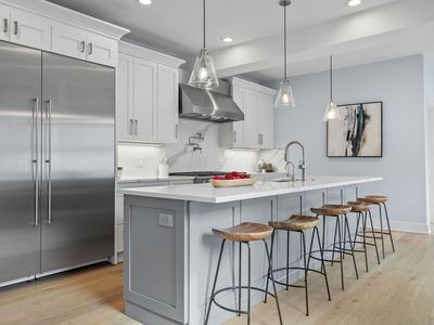 72 Walnut St FLOOR 1, Arlington, MA, 02476