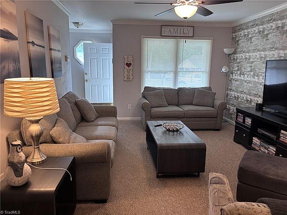 3rd image of 1916 Malone Rd APT I