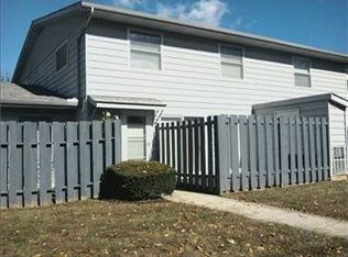 691 Cherry Hollow Rd, Columbus, OH 43228