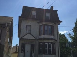204 Washington Ave, Chelsea, MA 02150