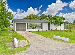 405 Penn Rd W, Lehigh Acres, FL 33936