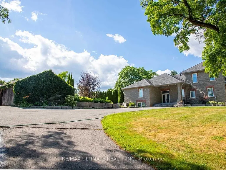 6472 Country Ln — Photo 2