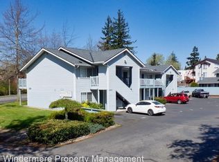 2690 Alderwood Ave #4, Bellingham, WA 98225