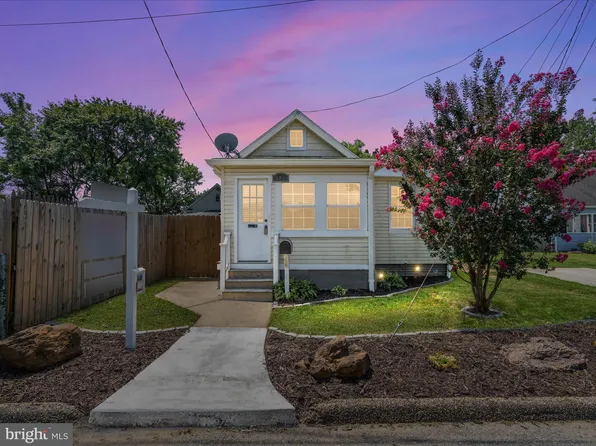 313 Tungston St, Baltimore, MD 21225