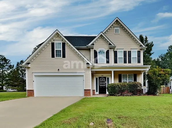 369 Collinsworth Dr, Clayton, NC 27527