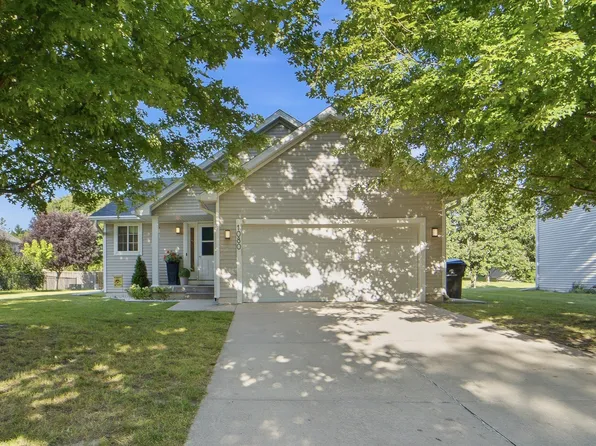 1080 SE Waco Pl, Waukee, IA 50263