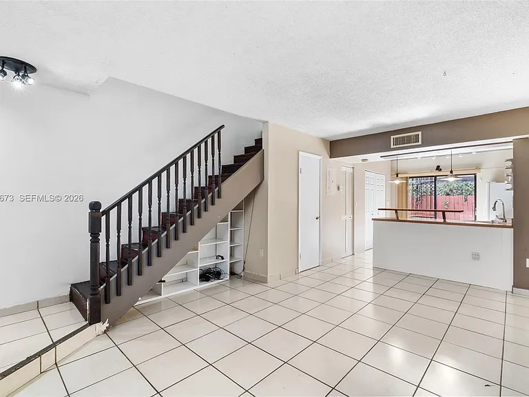 1911 SW 107th Ave #1009 — Photo 17