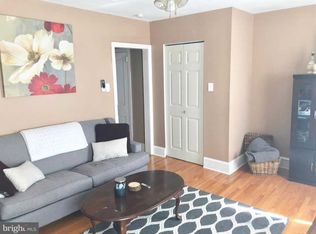 470 Leverington Ave #2, Philadelphia, PA 19128