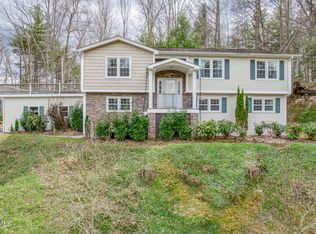 580 Cedar St, Mountain City, TN 37683