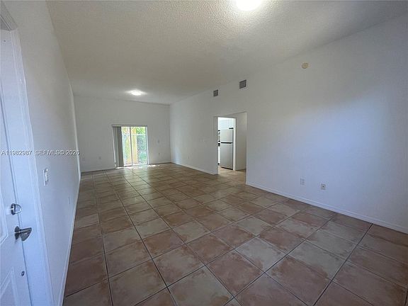 5th image of 3421 SW 25th St #1