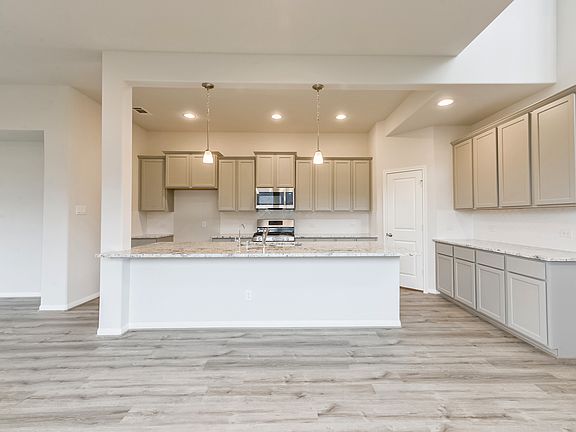 5th image of 31334 Sellers Terrace Dr