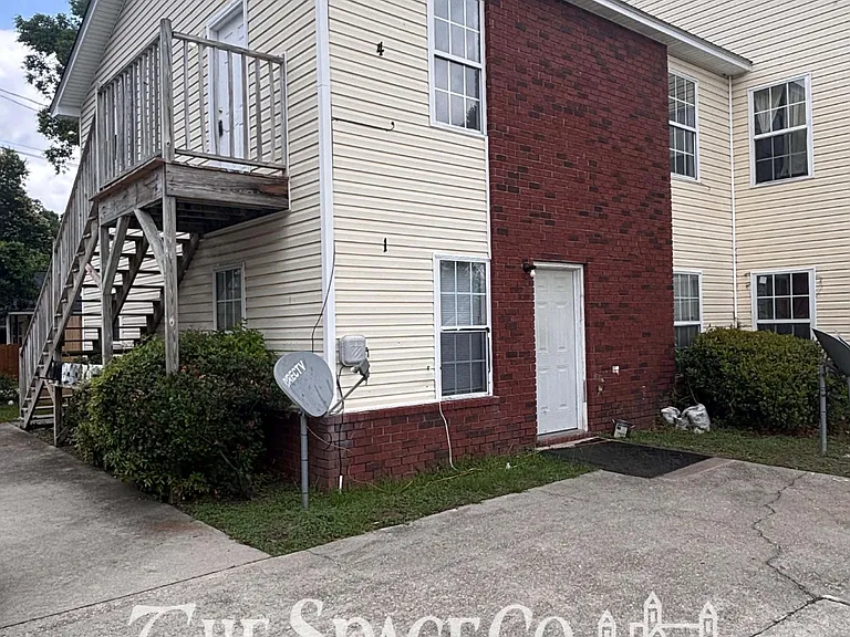 3000 Chicora Ave #4 — Photo 2