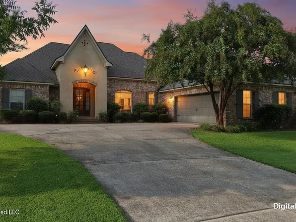 202 Carmichael Blvd, Madison, MS 39110