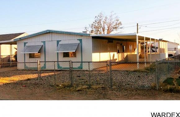 2nd image of 840 Safari Dr