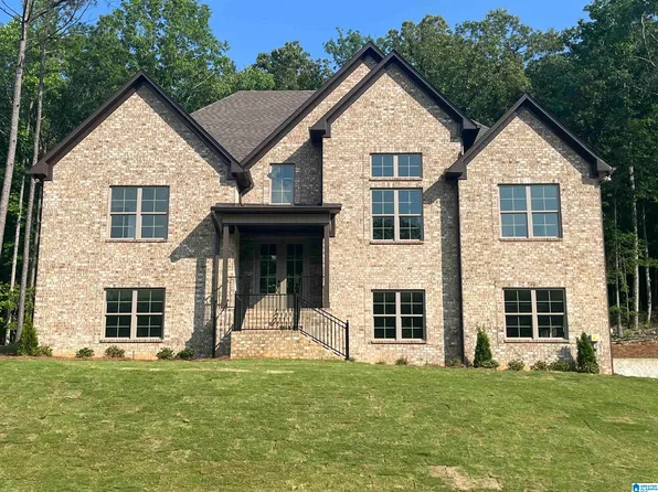 2072 Grey Oaks Ter, Pelham, AL 35124